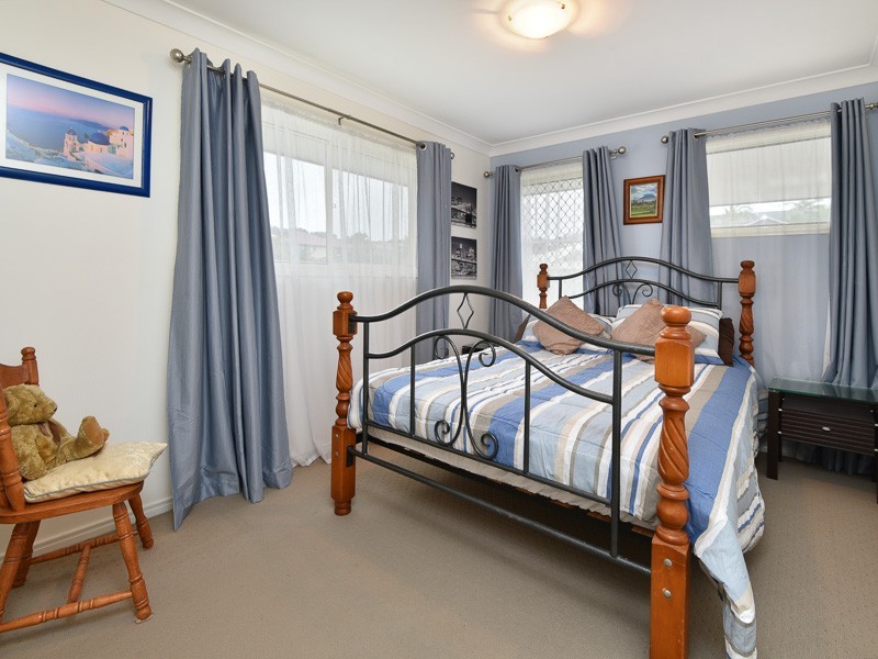 1 Pinehurst Court, Albany Creek QLD 4035