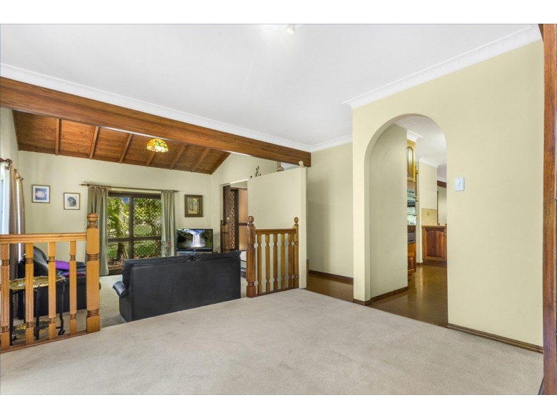 36 Ustinov Crescent, Mcdowall QLD 4053