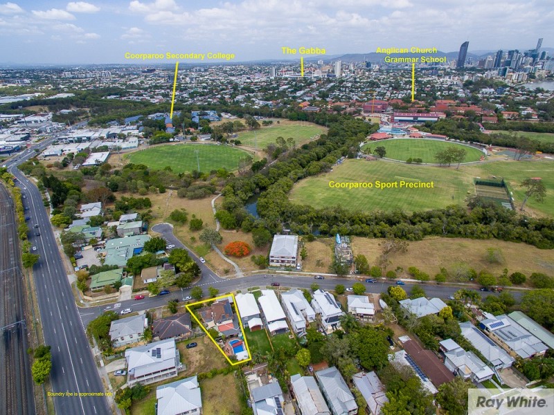 11 Rome Street, Coorparoo QLD 4151