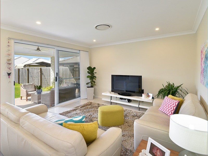 7 Noosa Street, Fitzgibbon QLD 4018