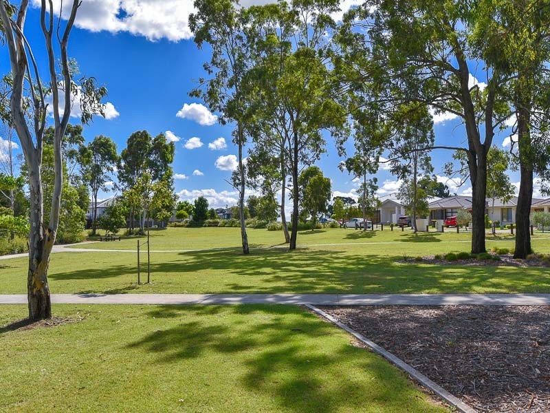 7 Noosa Street, Fitzgibbon QLD 4018