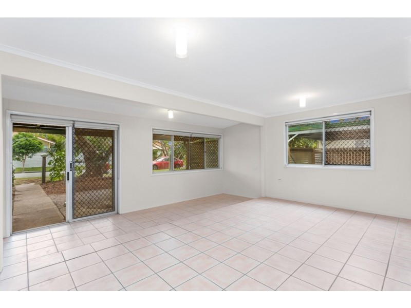 12 Miller Street, Deception Bay QLD 4508