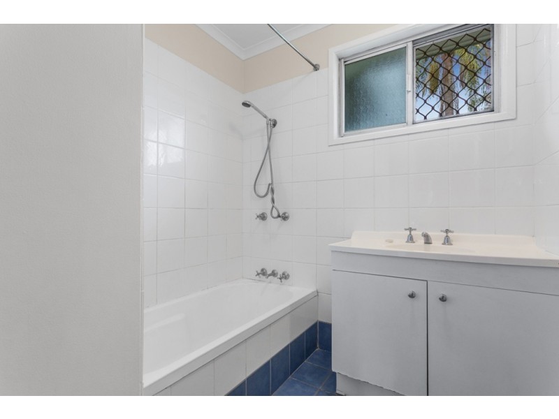 12 Miller Street, Deception Bay QLD 4508