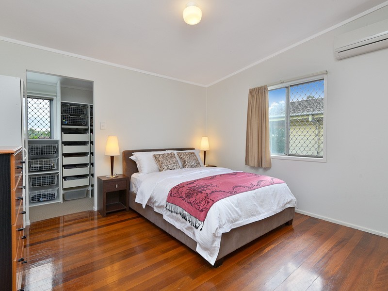 14 Weston Street, Zillmere QLD 4034