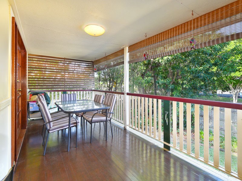60 Widdop Street, Clayfield QLD 4011
