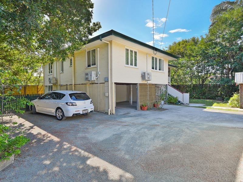 60 Widdop Street, Clayfield QLD 4011