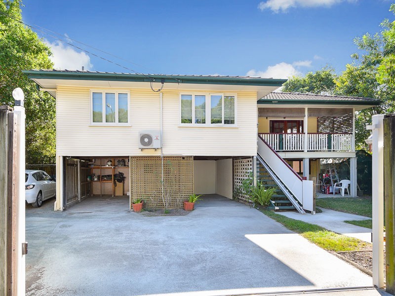 60 Widdop Street, Clayfield QLD 4011