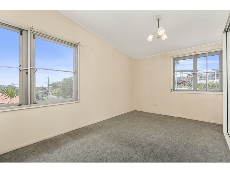 15 Waitara Street, Chermside West QLD 4032