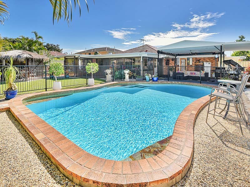 12 Treviso Street, Carseldine QLD 4034