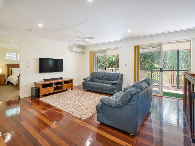 5 Marwood Court, Ferny Hills QLD 4055