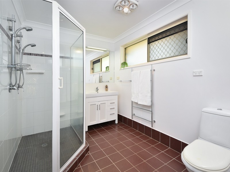 5 Marwood Court, Ferny Hills QLD 4055