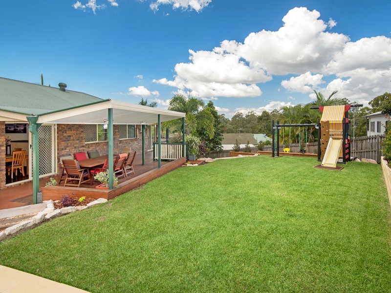 5 Marwood Court, Ferny Hills QLD 4055