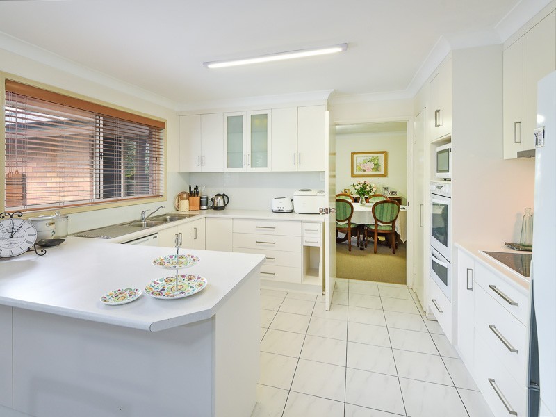70 Faheys Road West, Albany Creek QLD 4035