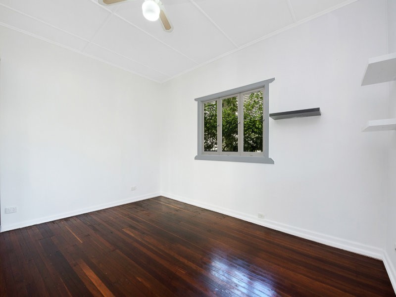 38 Gerald Avenue, Clontarf QLD 4019
