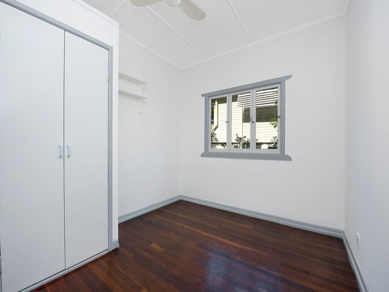 38 Gerald Avenue, Clontarf QLD 4019