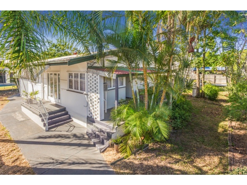 38 Gerald Avenue, Clontarf QLD 4019