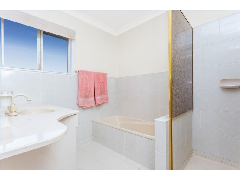 3 Bursaria Court, Everton Hills QLD 4053