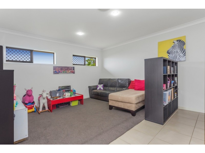 19-21 Barr Place, Ningi QLD 4511