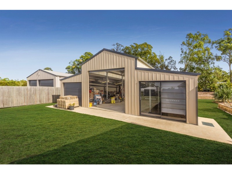 19-21 Barr Place, Ningi QLD 4511