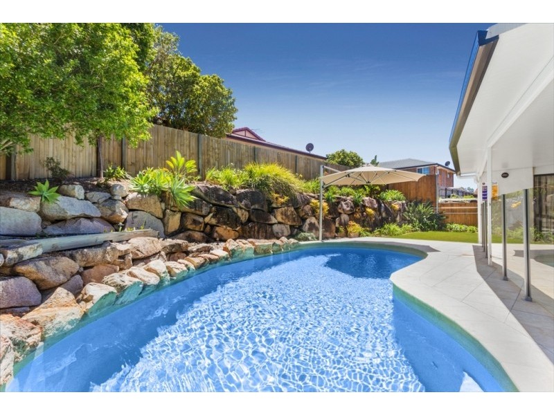 40 Van Dyke Crescent, Mcdowall QLD 4053