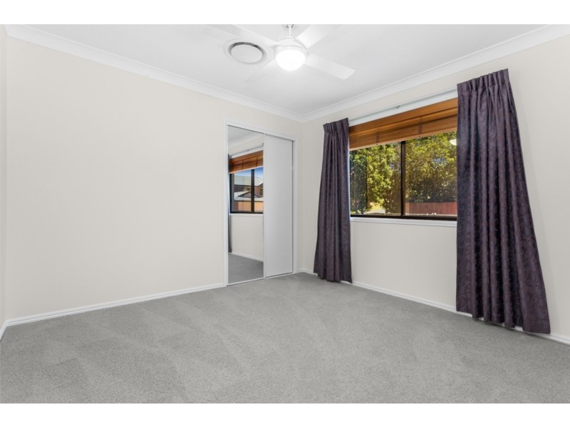 40 Van Dyke Crescent, Mcdowall QLD 4053