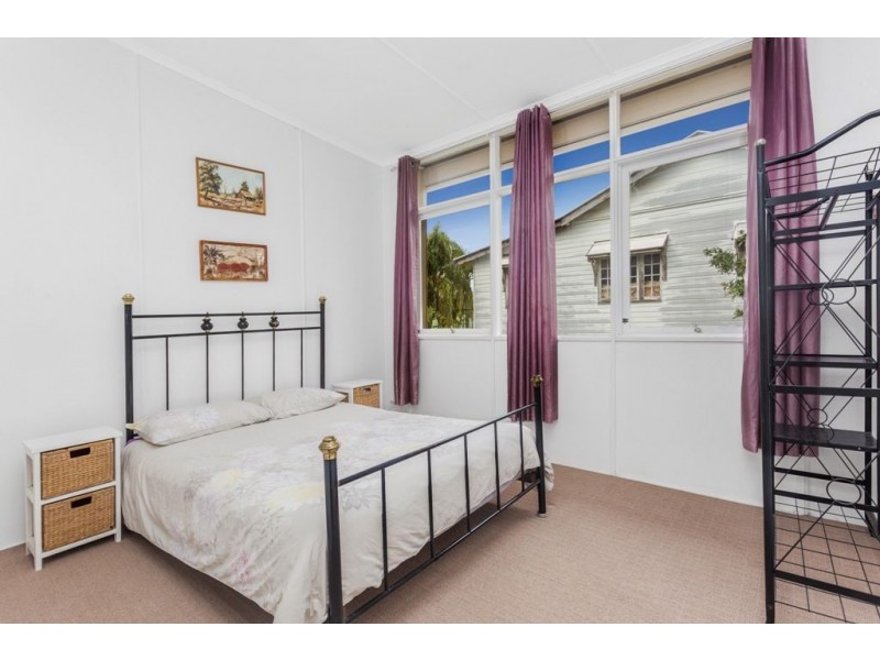 31 Trouts Road, Everton Park QLD 4053