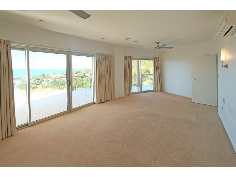 27 Island View Crescent, Barlows Hill QLD 4703