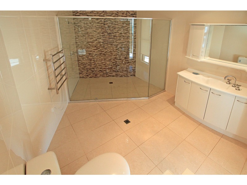 27 Island View Crescent, Barlows Hill QLD 4703