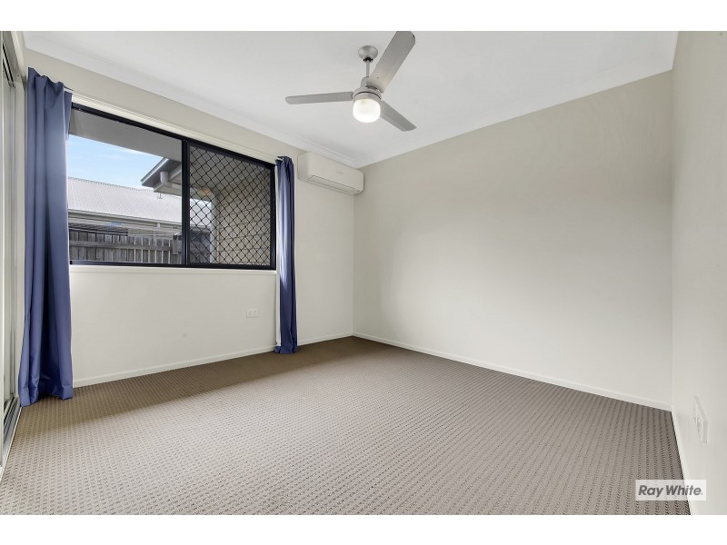 14 riviera way, Mulambin QLD 4703