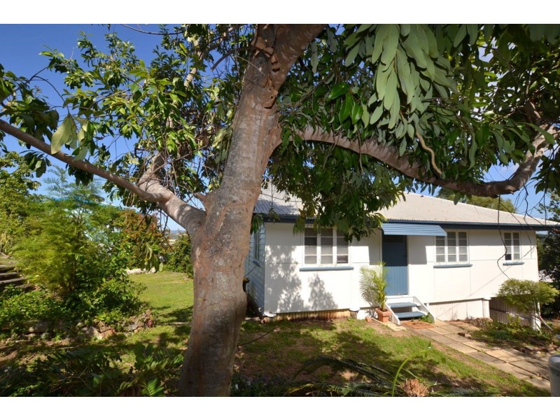 4 Ross Street, Yeppoon QLD 4703