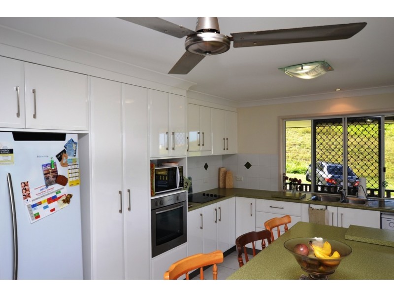 5 Doveshell Crescent, Zilzie QLD 4710