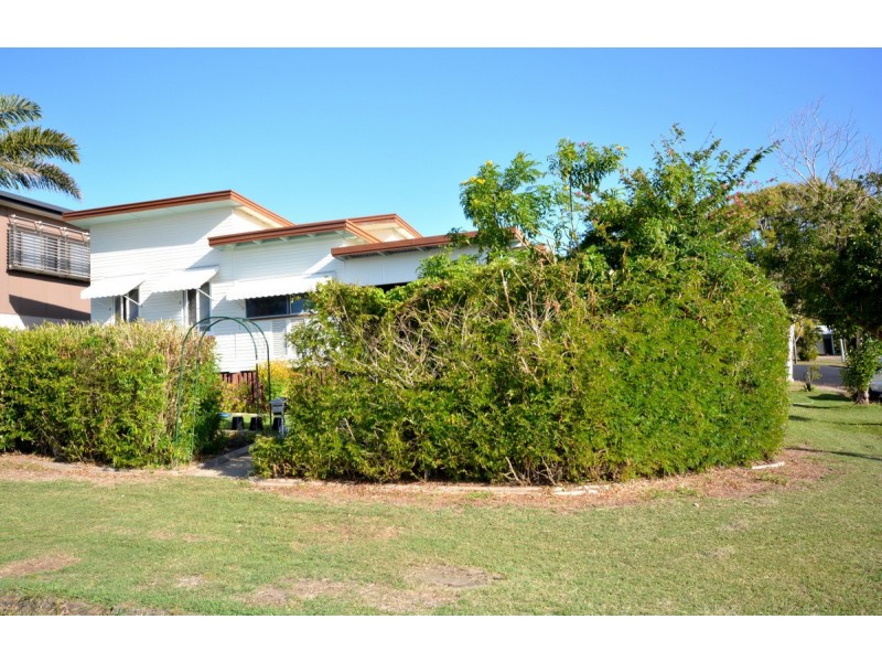 16 Davidson Street, Cooee Bay QLD 4703