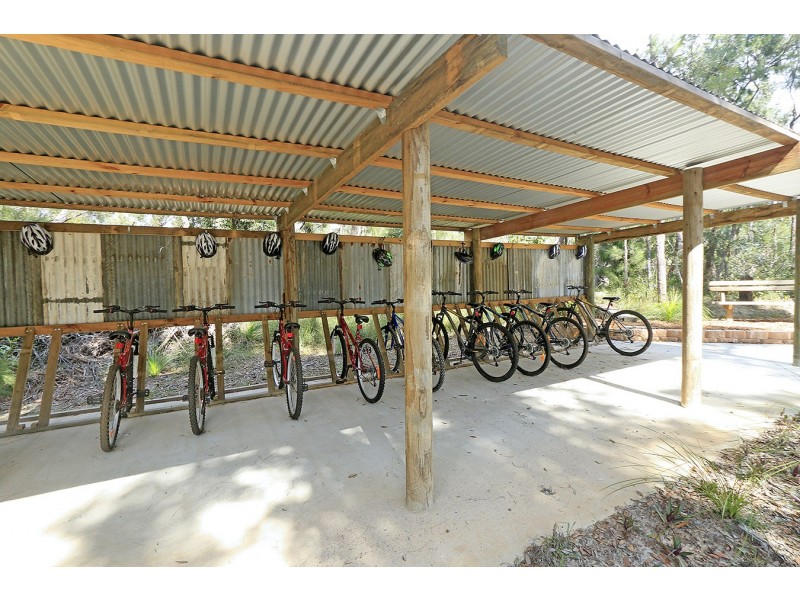 218 Yaxleys Road, Byfield QLD 4703