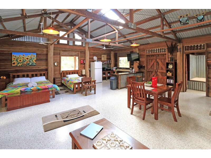 218 Yaxleys Road, Byfield QLD 4703