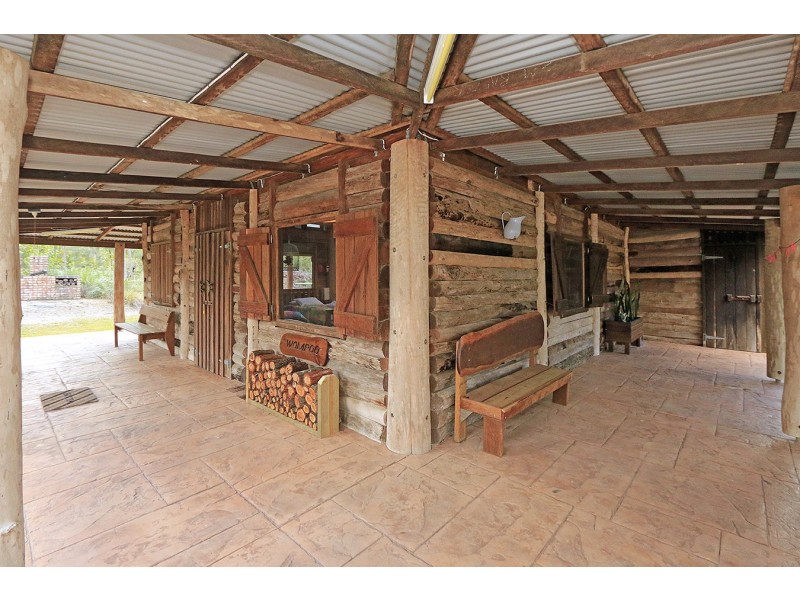 218 Yaxleys Road, Byfield QLD 4703