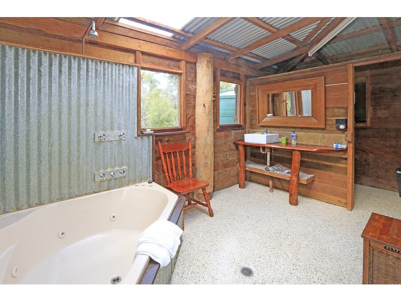 218 Yaxleys Road, Byfield QLD 4703