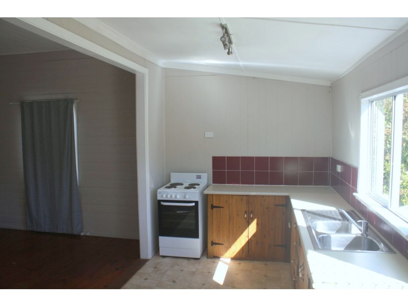 7 Jeffries Street, Yeppoon QLD 4703