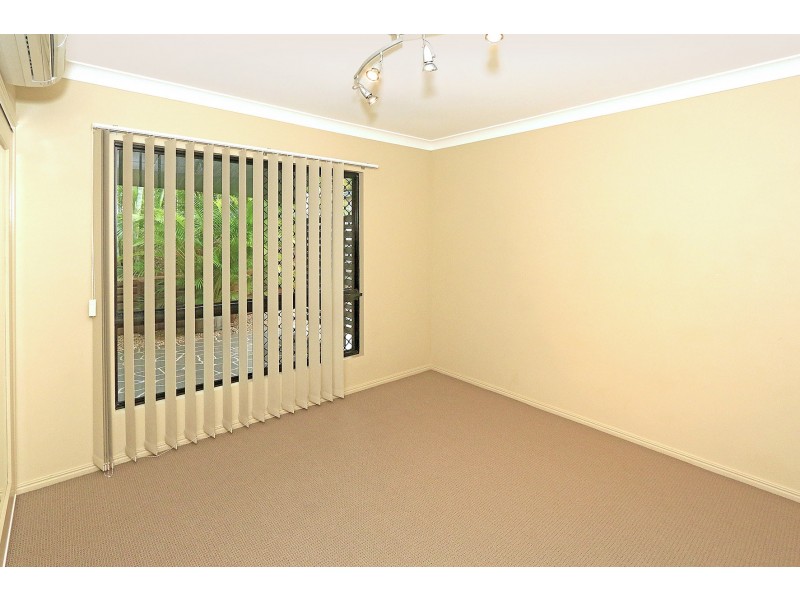 56 Robinson Street, Taranganba QLD 4703