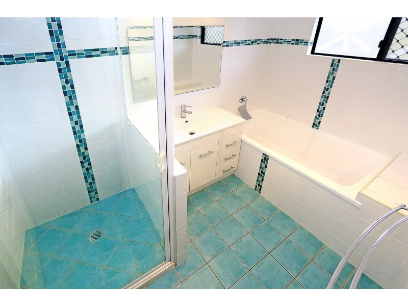 56 Robinson Street, Taranganba QLD 4703