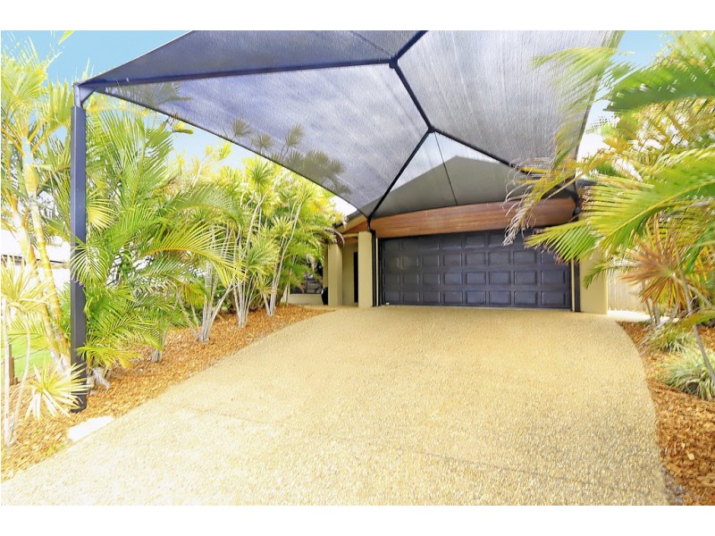 56 Robinson Street, Taranganba QLD 4703