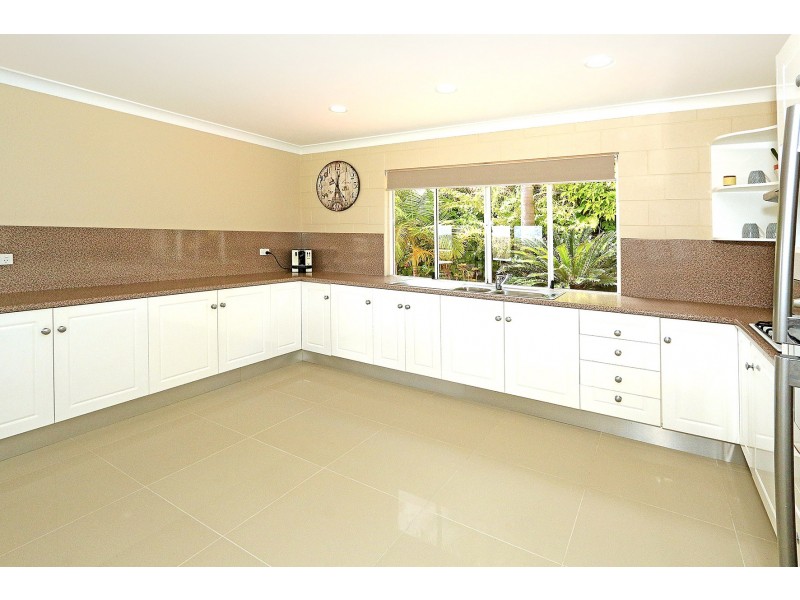 9 Hardy Street, Emu Park QLD 4710