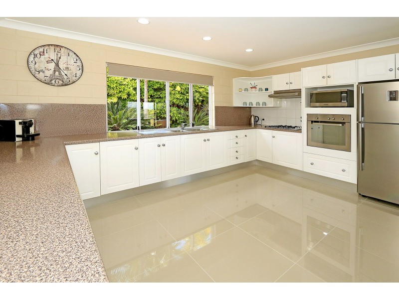 9 Hardy Street, Emu Park QLD 4710