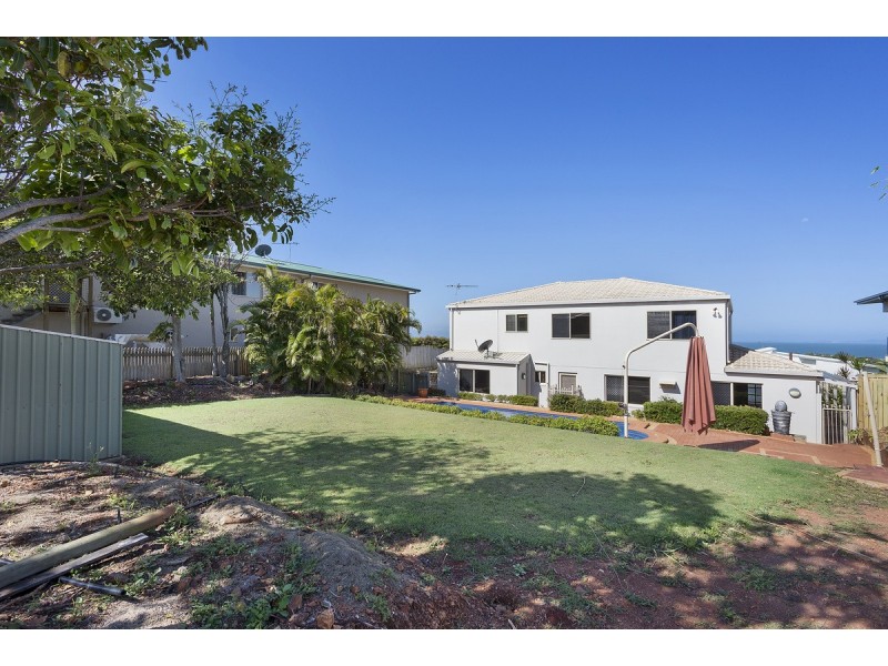 21 Miami Crescent, Pacific Heights QLD 4703