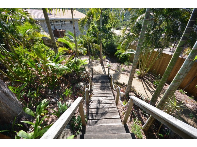 35 Skelton Drive, Yeppoon QLD 4703