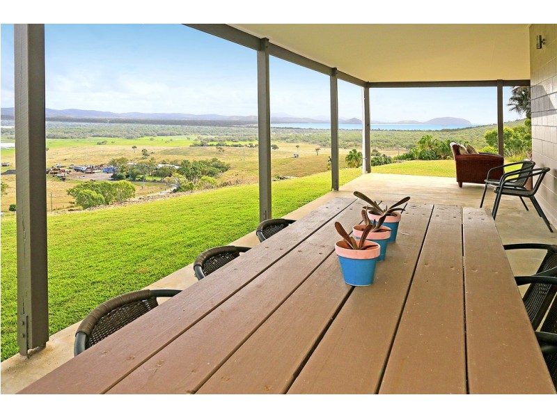 9 Hardy Street, Emu Park QLD 4710