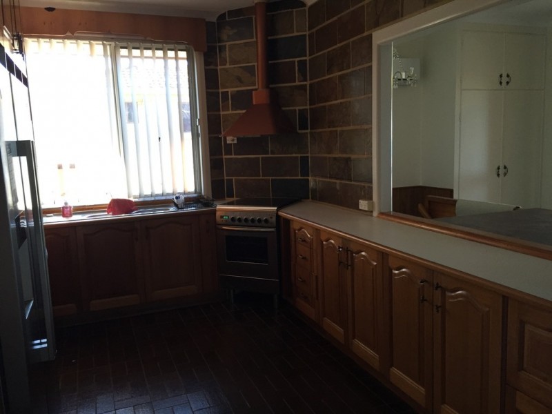 9 Stevenson street, Barlows Hill QLD 4703