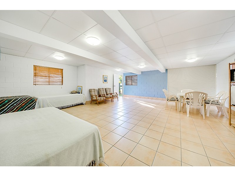 6 Poplar Street, Cooee Bay QLD 4703