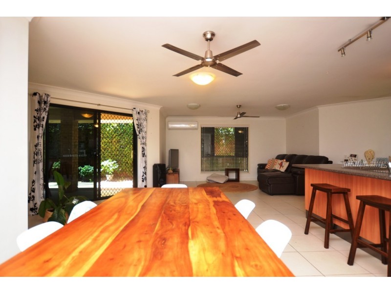 1 Letchford Court, Pacific Heights QLD 4703