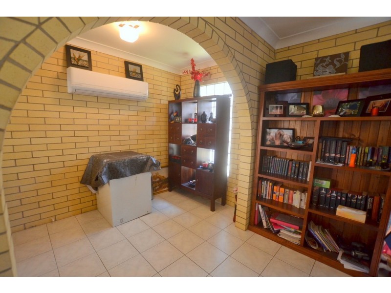 35 Poinciana, Taranganba QLD 4703