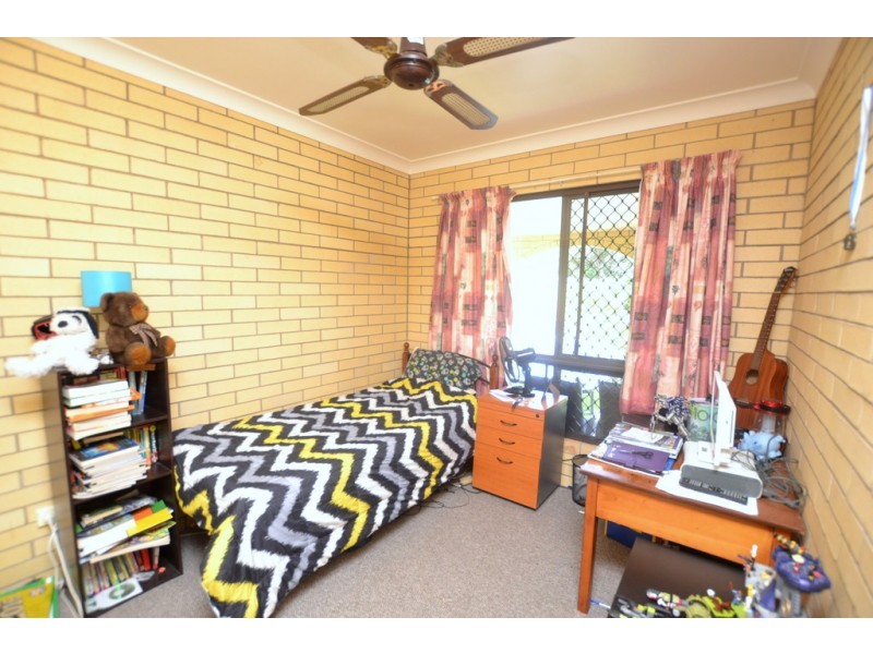 35 Poinciana, Taranganba QLD 4703